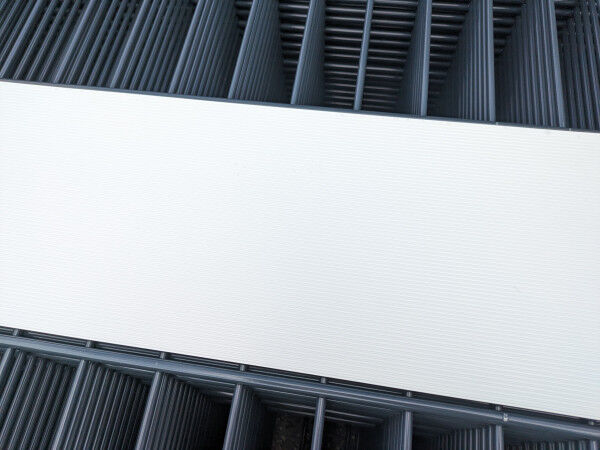 Sichtschutzstreifen Premium Plus Polypropylen 2.550 x 190 mm (1,3 mm Stärke) ähnlich RAL 9010 Reinweiß