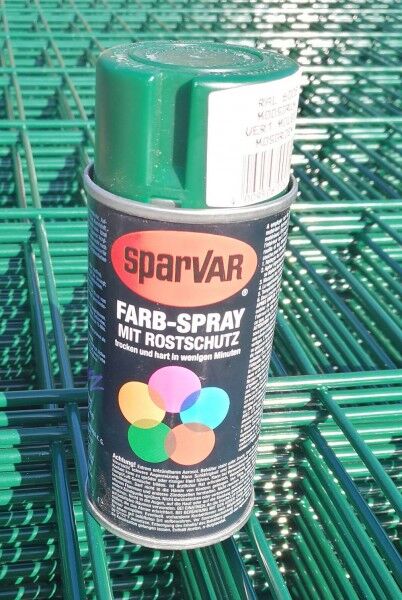 Acrylharzlack Spray mit Rostschutz RAL6005 Moosgrün